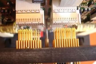 LIt de clous pour le monde de l'industrie électronique - Pointes de test - Interface de test pour le test de cartes électroniques
